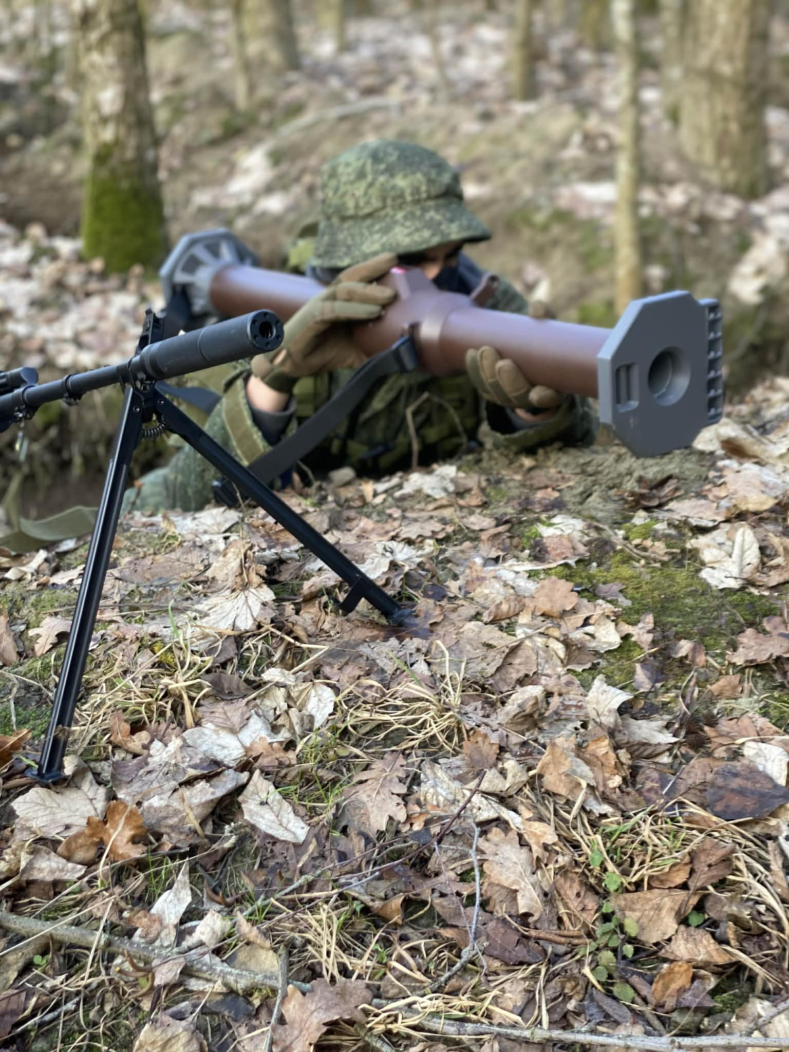 RAT-50 – Reusable Anti-Tank 40mm Airsoft Foam Rocket Launcher