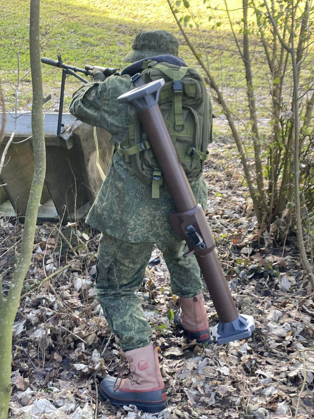 RAT-50 – Reusable Anti-Tank 40mm Airsoft Foam Rocket Launcher